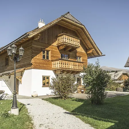 Apartmanhotel Alpinest 3*
