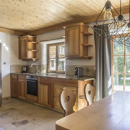 Lägenhetshotell Alpinest 3*