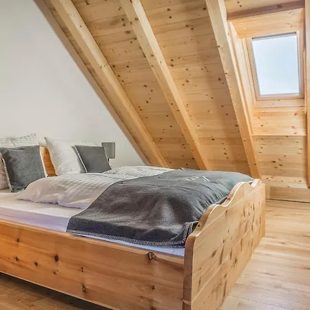 Apartmanhotel Alpinest 3*